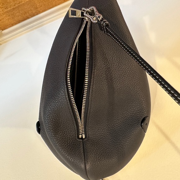 Loewe Leather Whale Bag - Picture 7 of 8